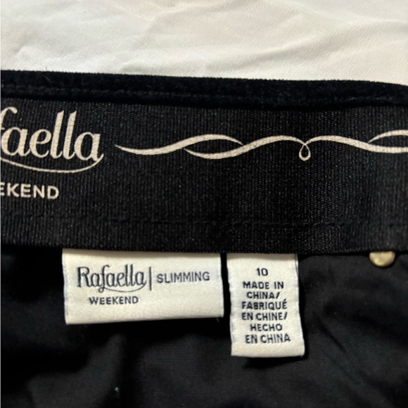 Rafaella/Slimming Velvet Pants - Picture 3 of 3